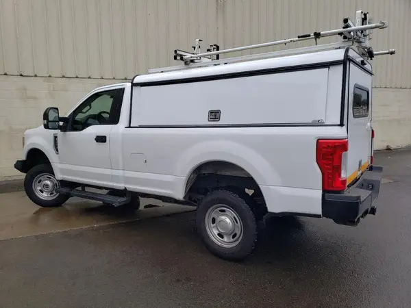1FTBF2B66KEE58815 2019 FORD F250 - Image 2