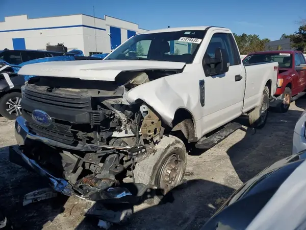1FTBF2B67KED50526 2019 FORD F250 - Image 1