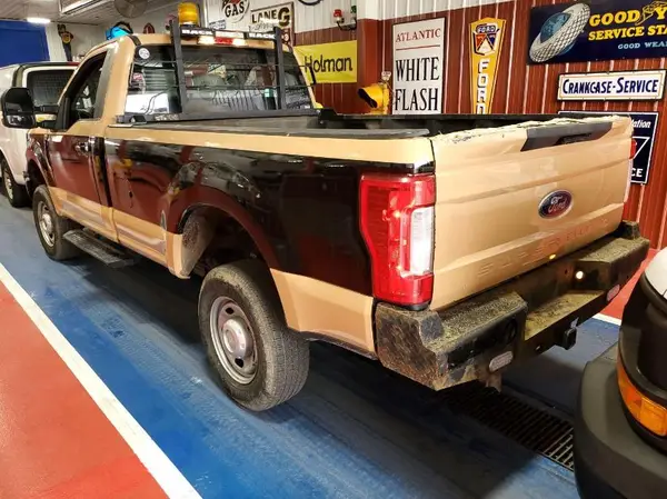 1FTBF2B68HEC17850 2017 FORD F250 - Image 2