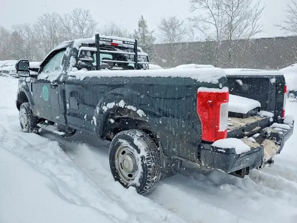 1FTBF2B69HED35793 2017 FORD F250 - Image 2