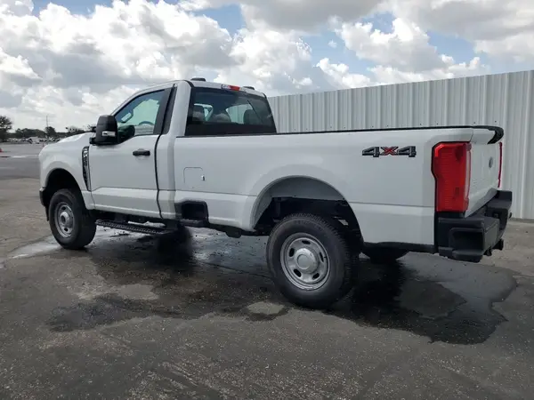 1FTBF2BA2RED07355 2024 FORD F250 - Image 2