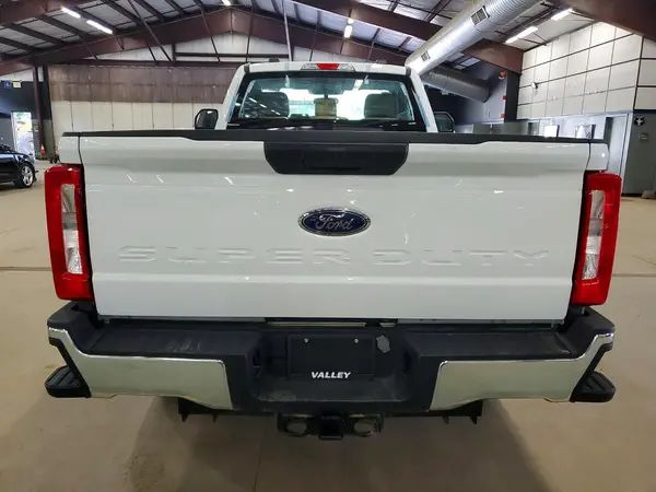 2023 FORD F250 auction photo 6