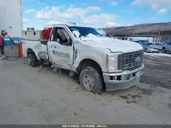 1FTBF2BA4REC61138 2024 FORD F250 - Image 1