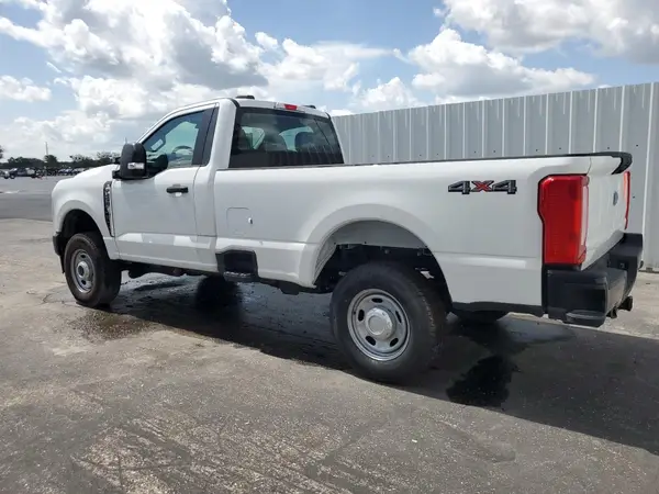 1FTBF2BA4REC61169 2024 FORD F250 - Image 2