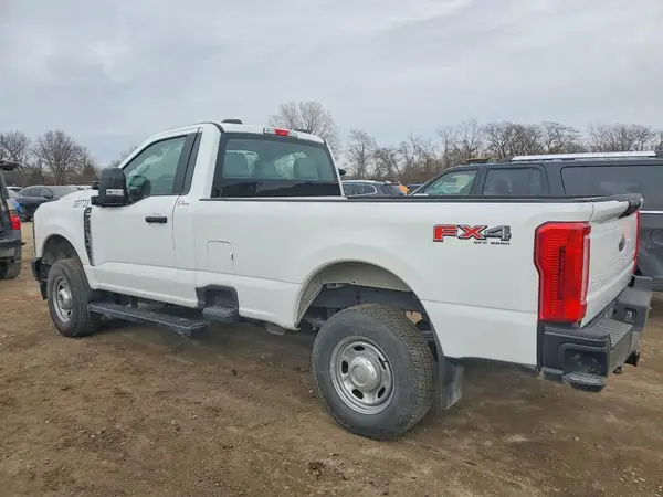 1FTBF2BAXPEC27119 2023 FORD F250 - Image 2