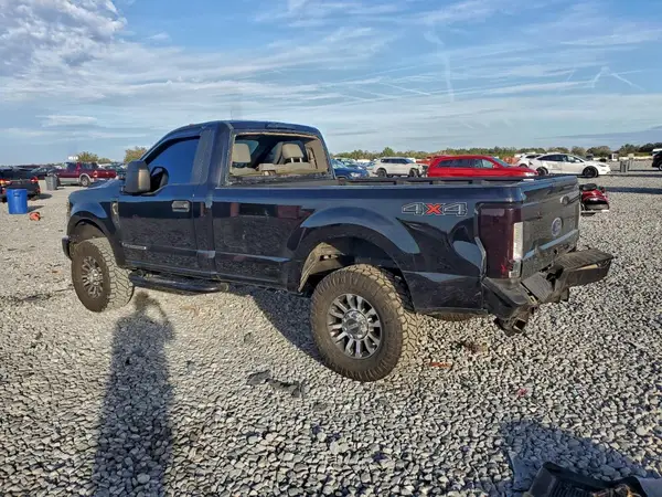 1FTBF2BT1KEF99880 2019 FORD F250 - Image 2