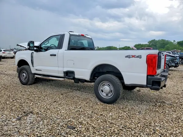 1FTBF2BT1REC98066 2024 FORD F250 - Image 2