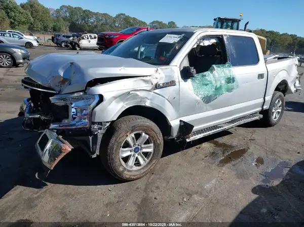 1FTEW1C41KKC38763 2019 FORD F-150 - Image 2