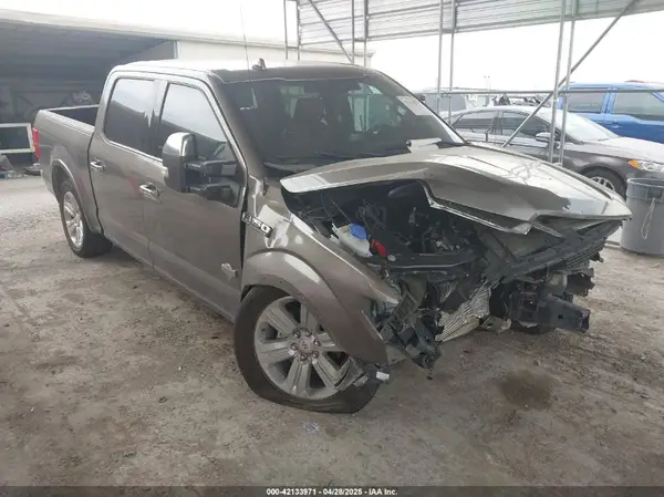 1FTEW1C43KFC85639 2019 FORD F-150 - Image 1