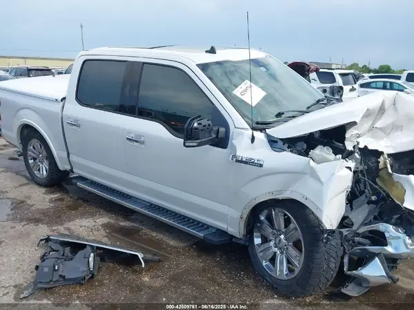 1FTEW1C44KKC59154 2019 FORD F-150 - Image 1