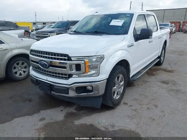 1FTEW1C51JKC33425 2018 FORD F-150 - Image 2