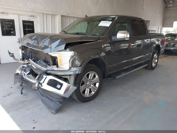1FTEW1C51JKE22074 2018 FORD F-150 - Image 2
