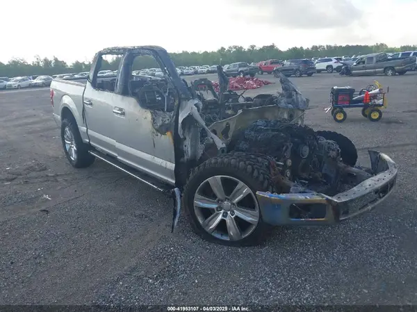 1FTEW1C52JFC93030 2018 FORD F-150 - Image 1