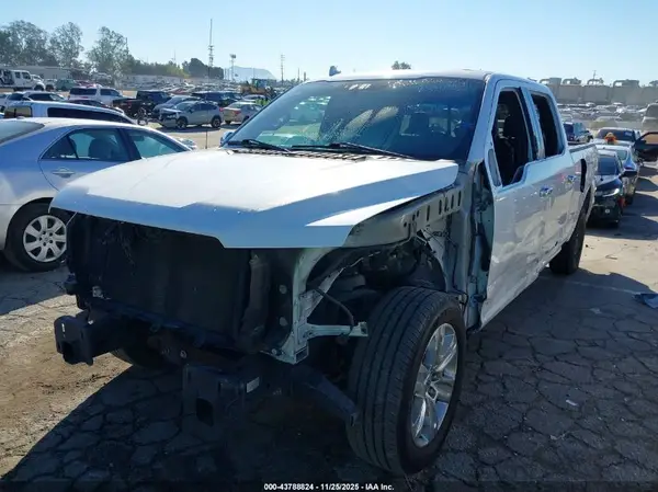 1FTEW1C54KFD33920 2019 FORD F-150 - Image 2
