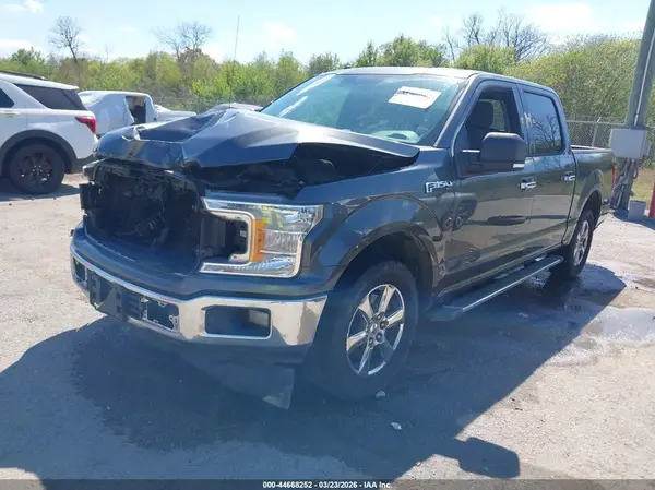 1FTEW1C55JFB81175 2018 FORD F-150 - Image 2
