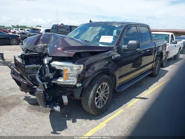 1FTEW1C56JKC49670 2018 FORD F-150 - Image 2