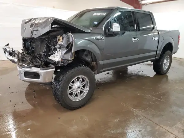 1FTEW1C56JKE49318 2018 FORD F-150 - Image 1