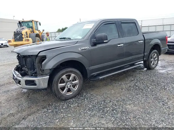 1FTEW1C56JKF33137 2018 FORD F-150 - Image 2