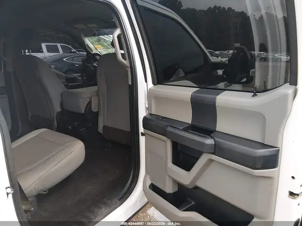 1FTEW1C56KKE52852 2019 FORD F-150 - Image 8