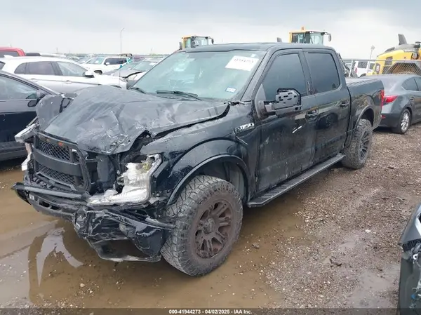 1FTEW1C58JKC61853 2018 FORD F-150 - Image 2