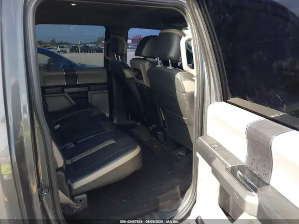 1FTEW1C58JKD83239 2018 FORD F-150 - Image 8