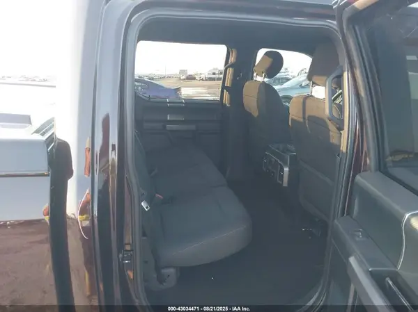 1FTEW1C58JKF20437 2018 FORD F-150 - Image 8