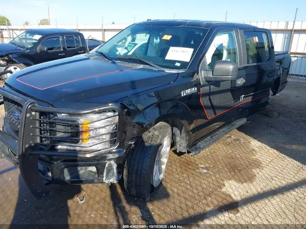 1FTEW1C59JKC02360 2018 FORD F-150 - Image 2