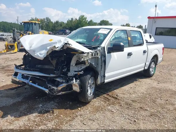1FTEW1CB0KFA52865 2019 FORD F-150 - Image 2