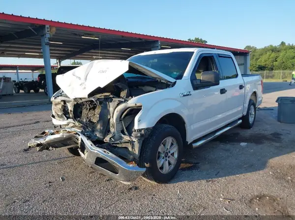 1FTEW1CB2JKC56976 2018 FORD F-150 - Image 2