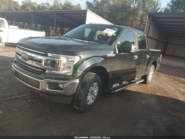 1FTEW1CB2JKD36889 2018 FORD F-150 - Image 2