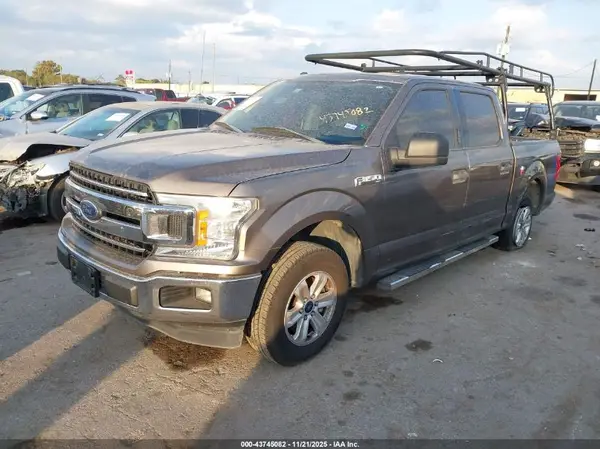 1FTEW1CB3JFC80650 2018 FORD F-150 - Image 2