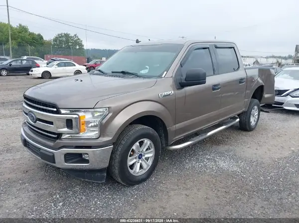 1FTEW1CB3KKC40576 2019 FORD F-150 - Image 2