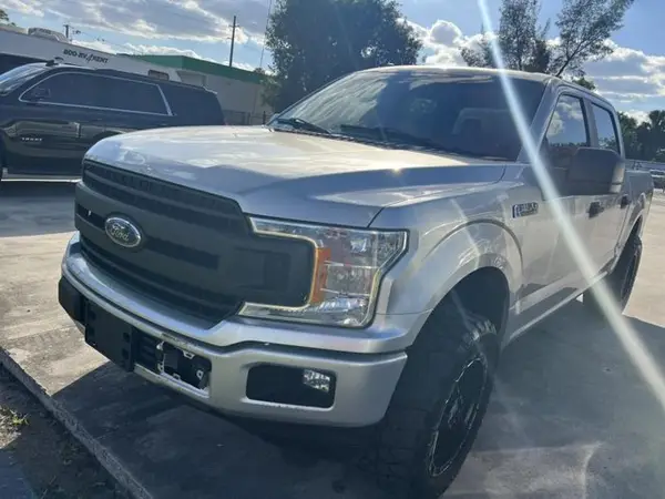 1FTEW1CB4JFC43204 2018 FORD F-150 - Image 1