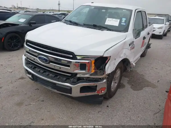 1FTEW1CB5JKE60977 2018 FORD F-150 - Image 2
