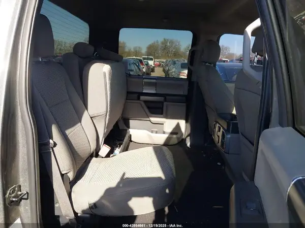 1FTEW1CB6KKC43858 2019 FORD F-150 - Image 8