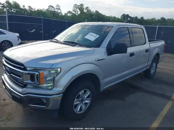1FTEW1CB9JFD53813 2018 FORD F-150 - Image 2