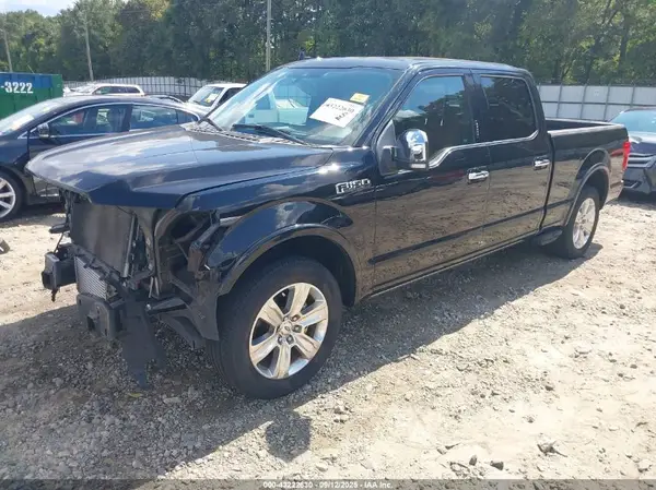 1FTEW1CG0JFB19412 2018 FORD F-150 - Image 2
