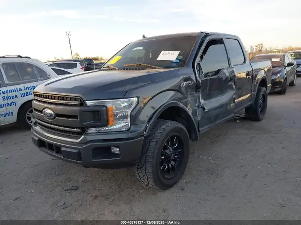 1FTEW1CG2JKF52463 2018 FORD F-150 - Image 2