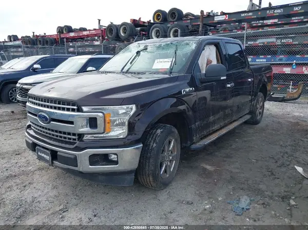 1FTEW1CG3JFC69885 2018 FORD F-150 - Image 2