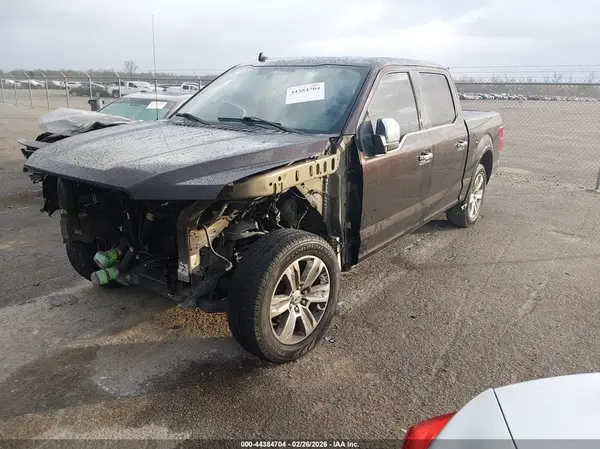 1FTEW1CG6JFE37678 2018 FORD F-150 - Image 2