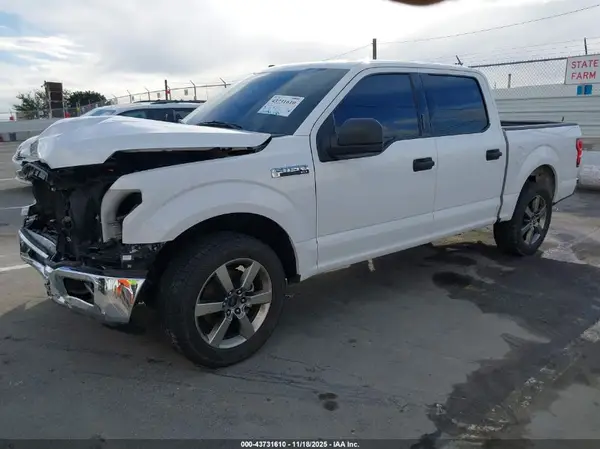 1FTEW1CGXJKE47072 2018 FORD F-150 - Image 2