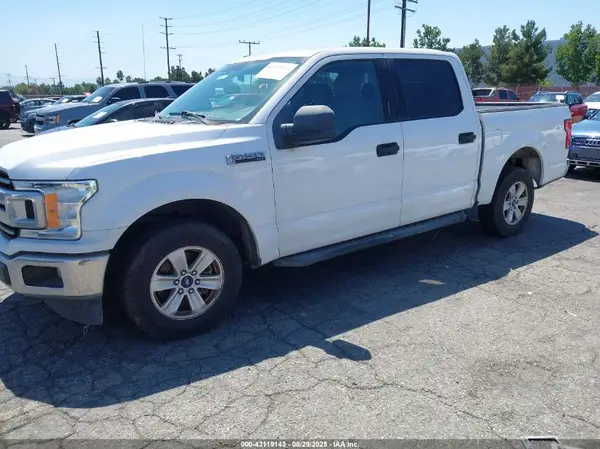 1FTEW1CGXJKF16861 2018 FORD F-150 - Image 2