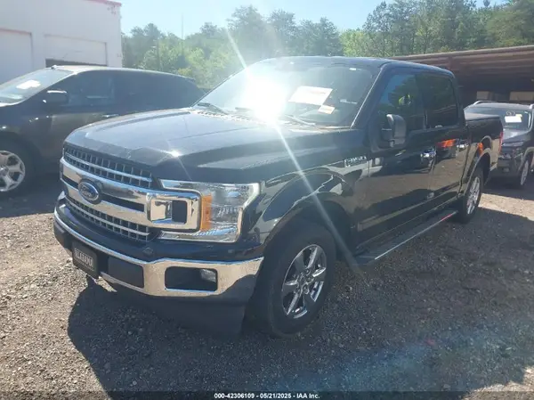 1FTEW1CP0JFC86272 2018 FORD F-150 - Image 2