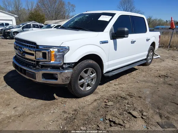 1FTEW1CP0JFE37613 2018 FORD F-150 - Image 2