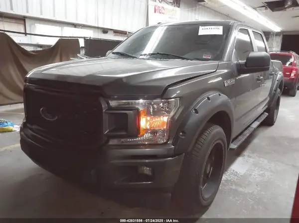 1FTEW1CP0JKD45263 2018 FORD F-150 - Image 2