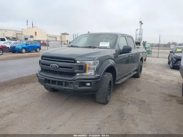 1FTEW1CP0JKF26489 2018 FORD F-150 - Image 2
