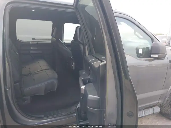 1FTEW1CP0JKF26489 2018 FORD F-150 - Image 8