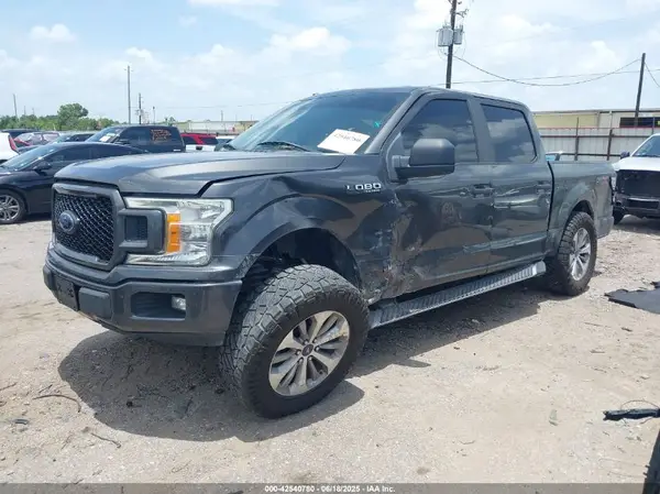 1FTEW1CP1JKF20653 2018 FORD F-150 - Image 2