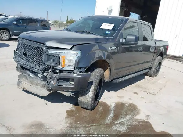 1FTEW1CP1KKC02484 2019 FORD F-150 - Image 2