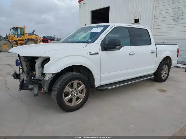1FTEW1CP1KKC11556 2019 FORD F-150 - Image 2
